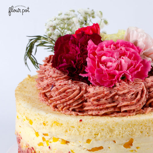 Pretty (and Delicious!) Cakes Mom Would Love to Have for Mother’s Day