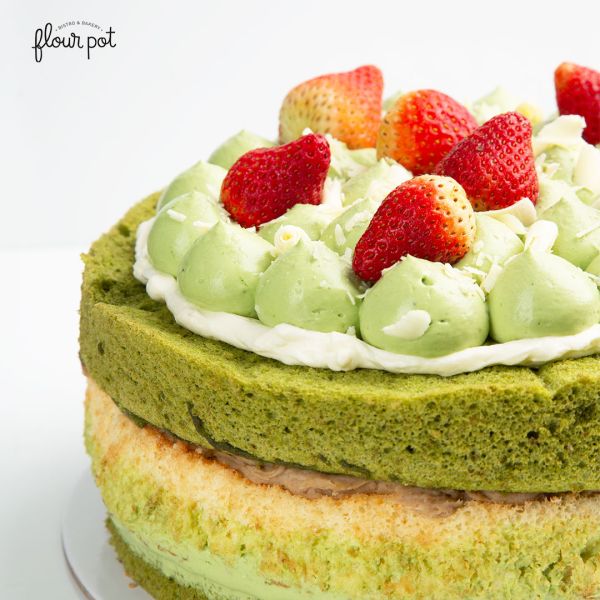 Matcha Marron Cake